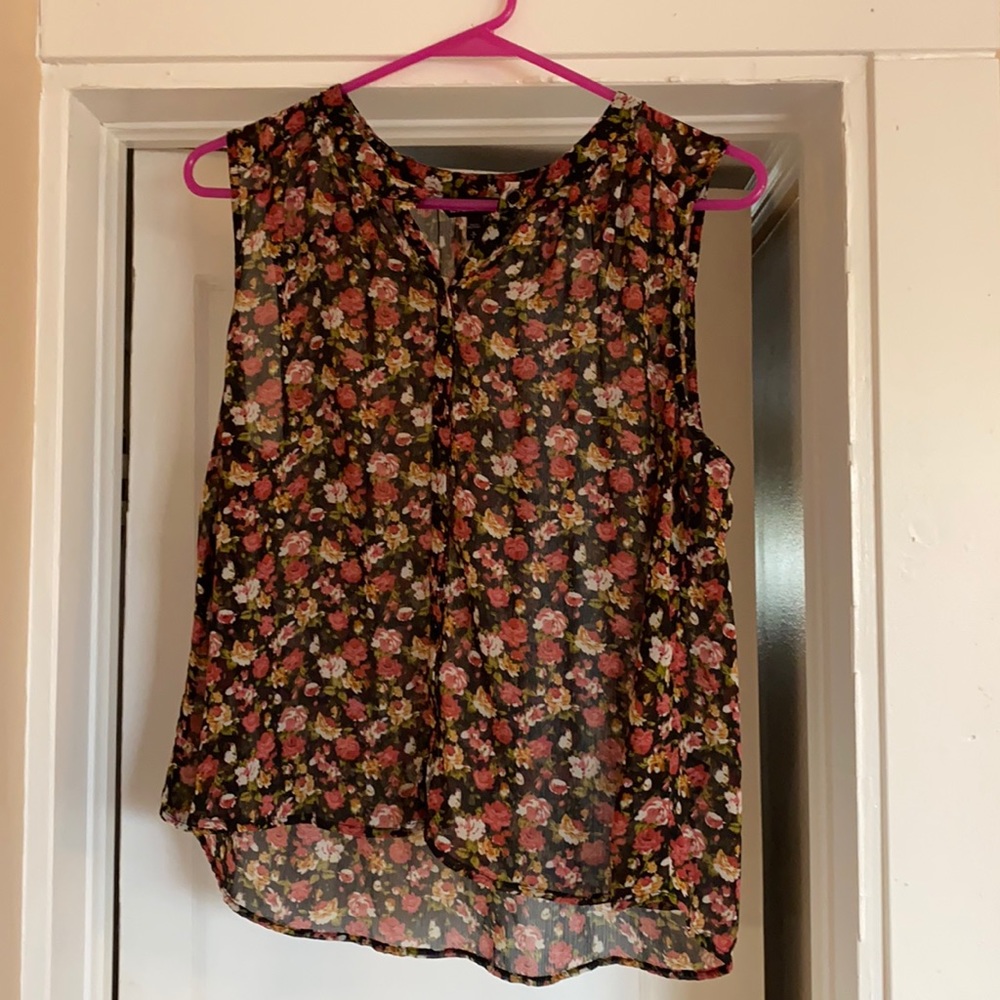 floral tank top